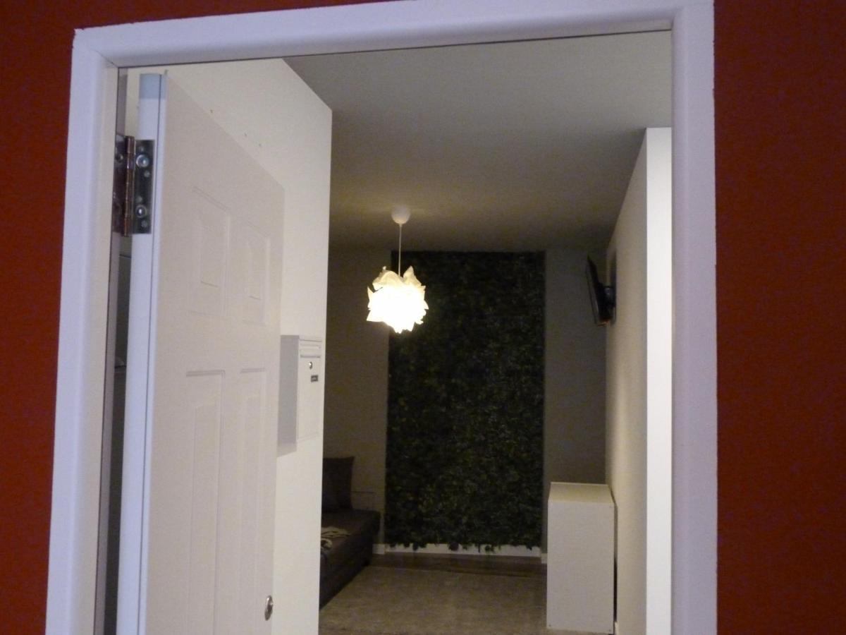 Intimo Y Acogedor "Algunos" Con Banera Hidromasaje Lägenhet Valencia Exteriör bild